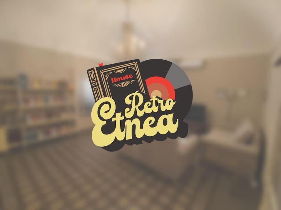 Retroetnea - Appartamento In Centro Storico - Con Camere Comunicanti CTA Exterior foto